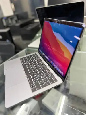 Laptop Apple MacBook Pro 2019 8GB Intel Core I5 SSD 256GB