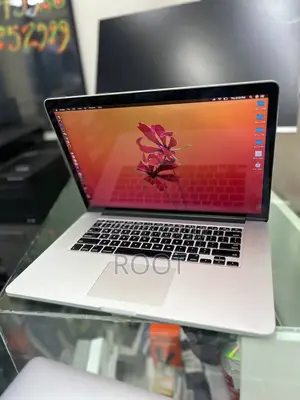 Laptop Apple MacBook Pro 2014 16GB Intel Core I7 SSD 256GB