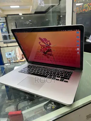 Laptop Apple MacBook Pro 2014 16GB Intel Core I7 SSD 256GB