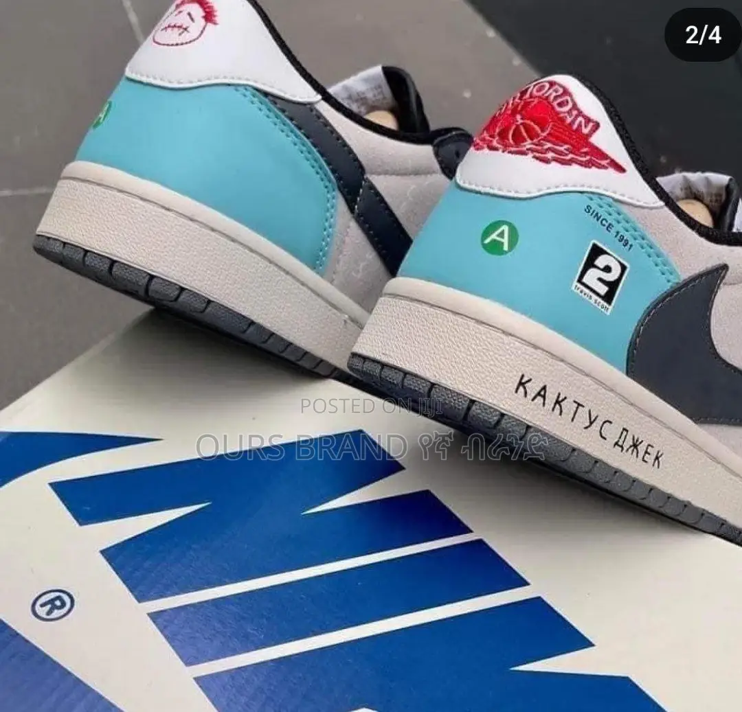 Luxurious Master Quality Jordan1 Low Cut Sneakers