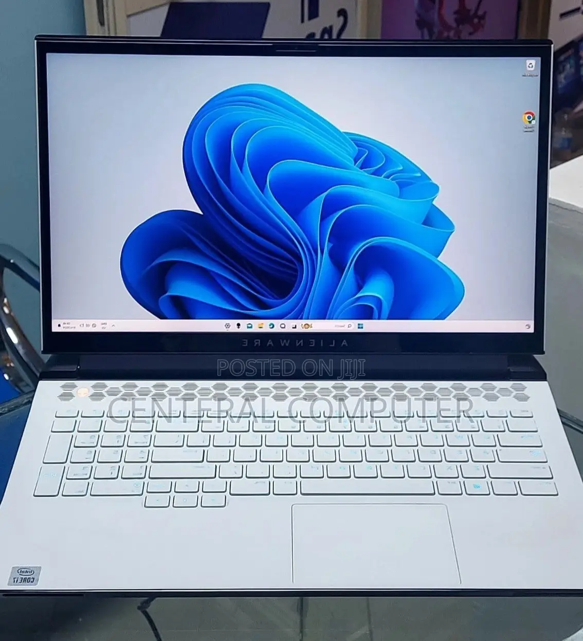 New Laptop Alienware Area-51m 16GB Intel Core I7 SSD 512GB