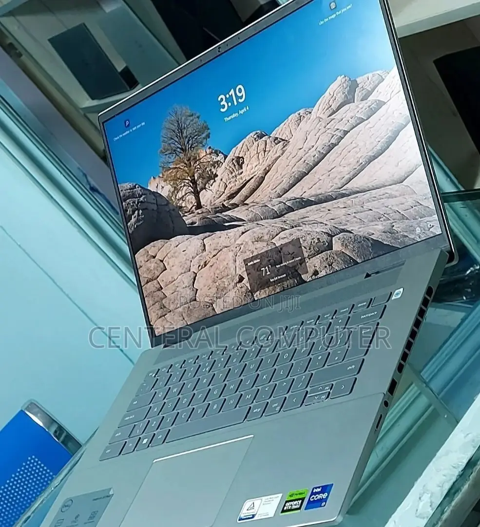 New Laptop Dell Inspiron 13 7348 16GB Intel Core I7 SSD 512GB