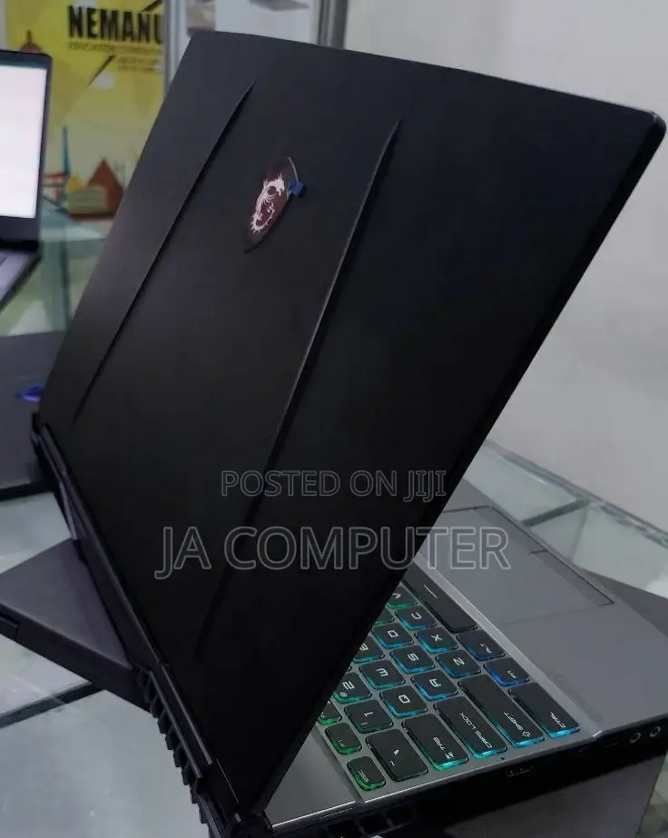 New Laptop MSI GF63 16GB Intel Core I7 SSD 512GB
