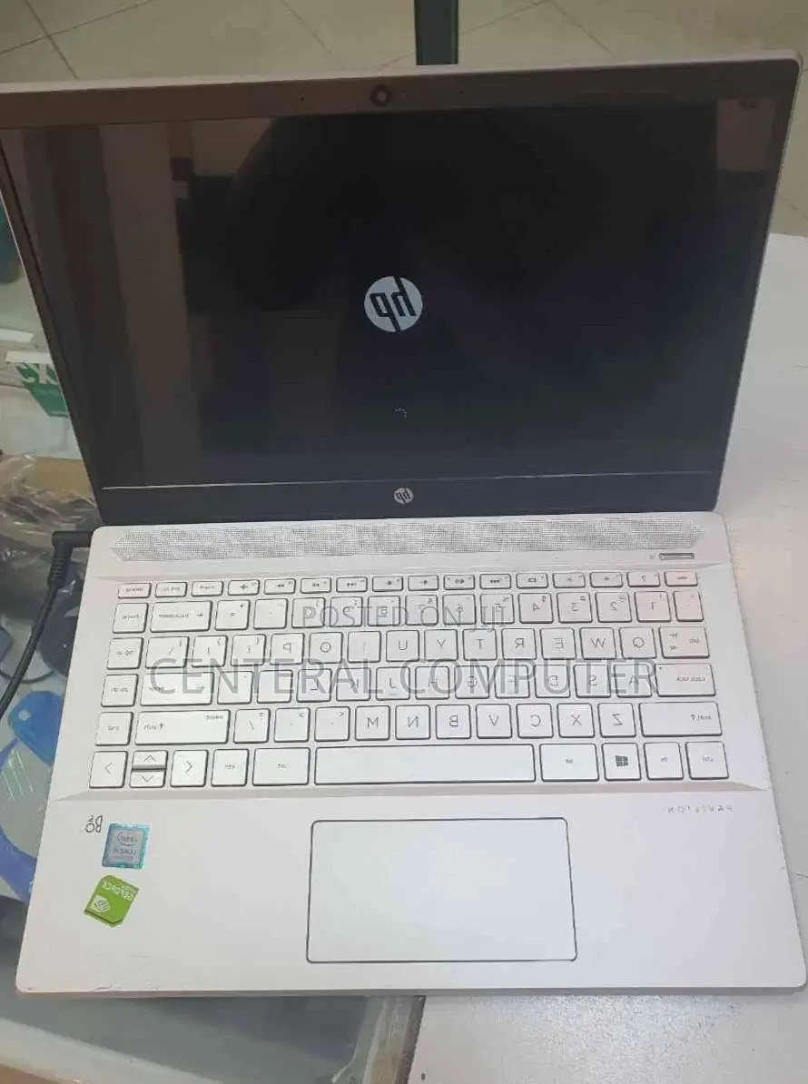 New Laptop HP Pavilion Dv5Z 8GB Intel Core I5 SSD 256GB