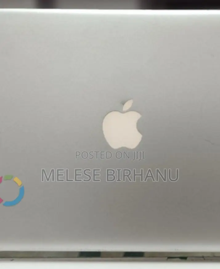 New Laptop Apple MacBook Pro 2010 4GB HDD 320GB