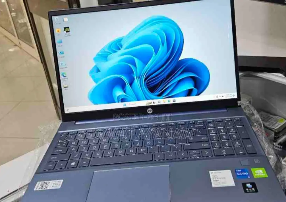 New Laptop HP Pavilion Power 15 8GB Intel Core I5 SSD 512GB