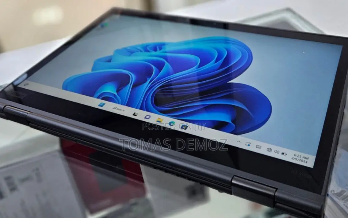 New Laptop Lenovo Thinkpad X1 Yoga 16GB Intel Core I7 SSD 512GB