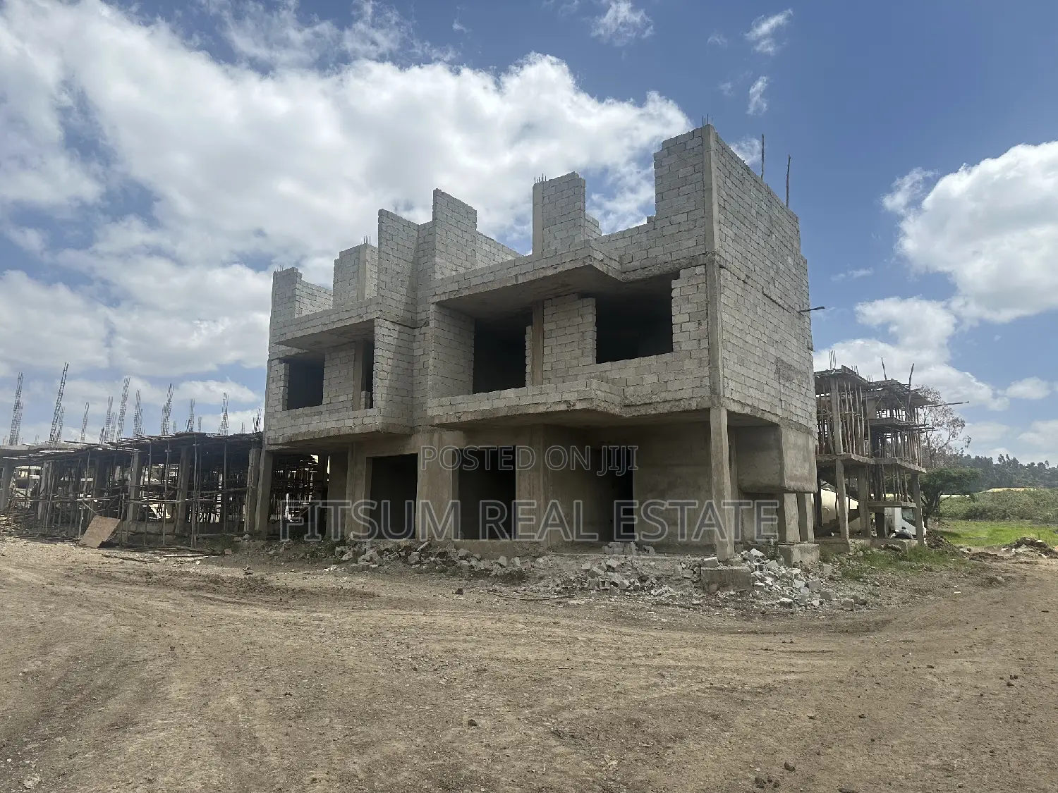 3bdrm House in House For Sale In, Nifas Silk-Lafto for sale