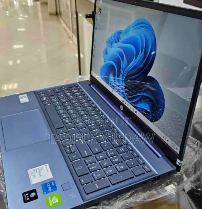 New Laptop HP Pavilion 15 12GB Intel Core I5 SSD 512GB