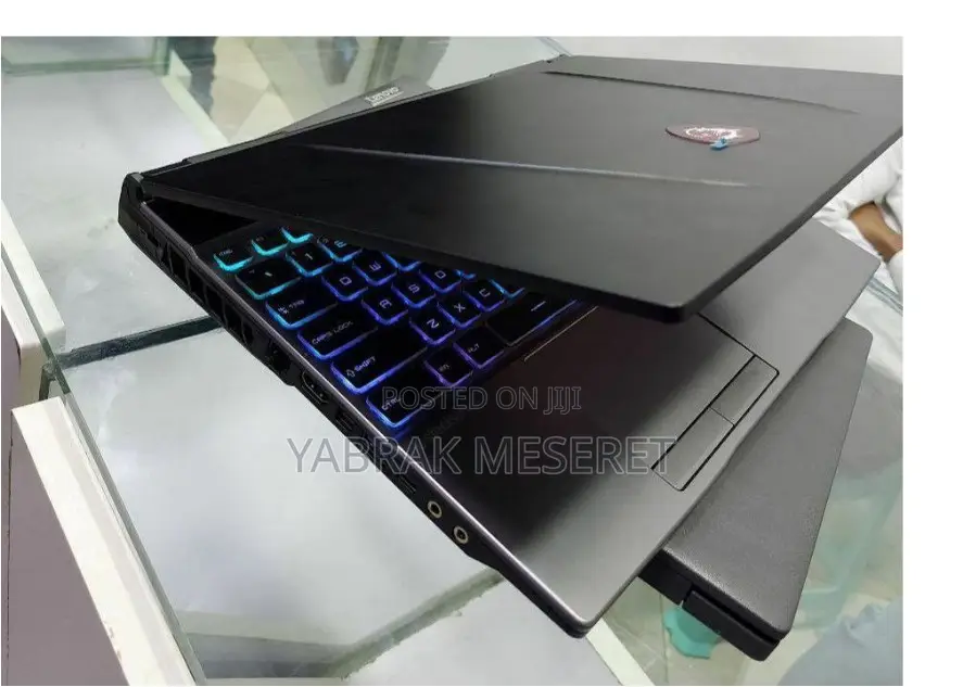 New Laptop MSI 16GB Intel Core I7 SSD 512GB