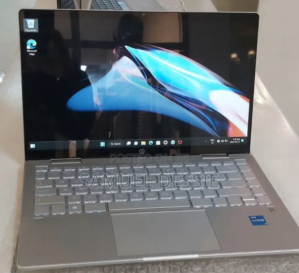 New Laptop HP Pavilion X360 8GB Intel Core I5 SSD 512GB