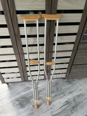 Disabled ክራንች>^Patients ክራንች¶°Crutches ‐:ክራንች⎞ክራንች።ክራንች