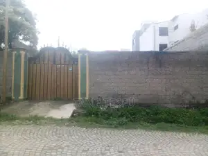 Photo - 2bdrm House in Wosene, Yeka for sale