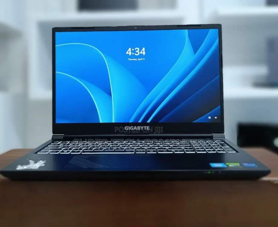 New Laptop Gigabyte P56XT 16GB Intel Core I7 SSD 512GB