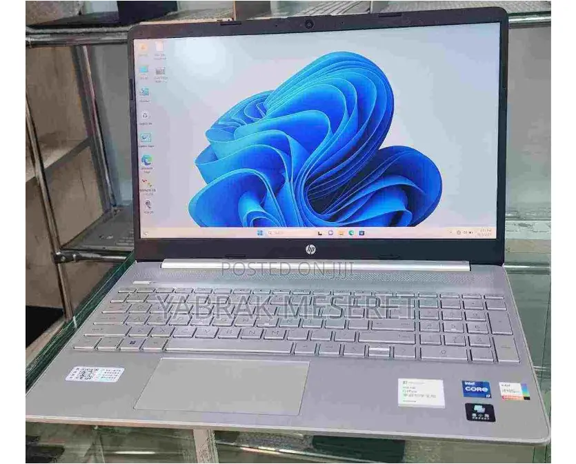 New Laptop HP Stream Notebook 16GB Intel Core i7 SSD 512GB