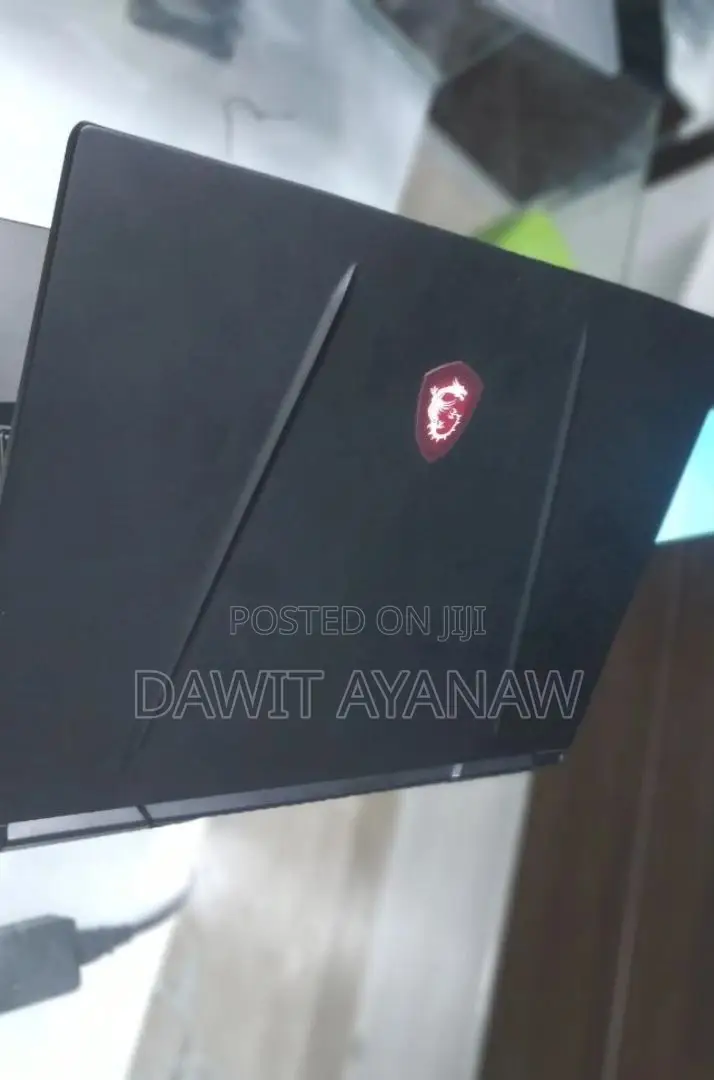 New Laptop MSI 16GB Intel Core I7 SSD 512GB