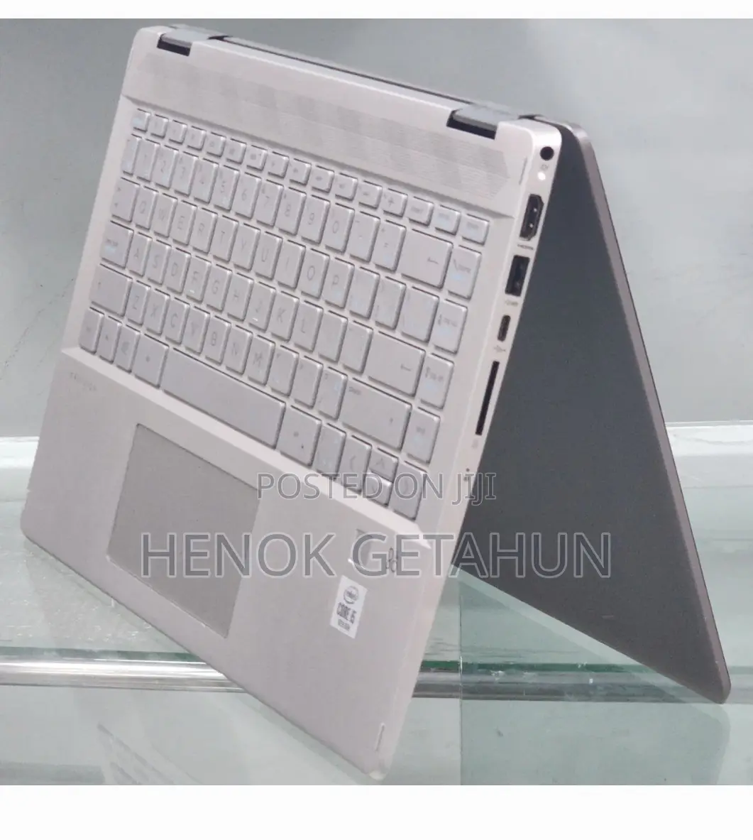 New Laptop HP Pavilion 15 8GB Intel Core I7 SSD 256GB