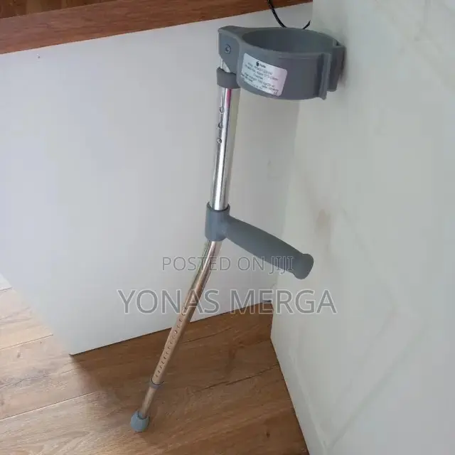 Pair Crutches \°ክራንች×|ክራንች×÷ክራንች%¶ክራንች§\ክራንች/*ክራንች,/ክራንች