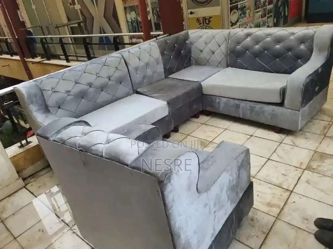 New Sofa አዲስ ሶፋ