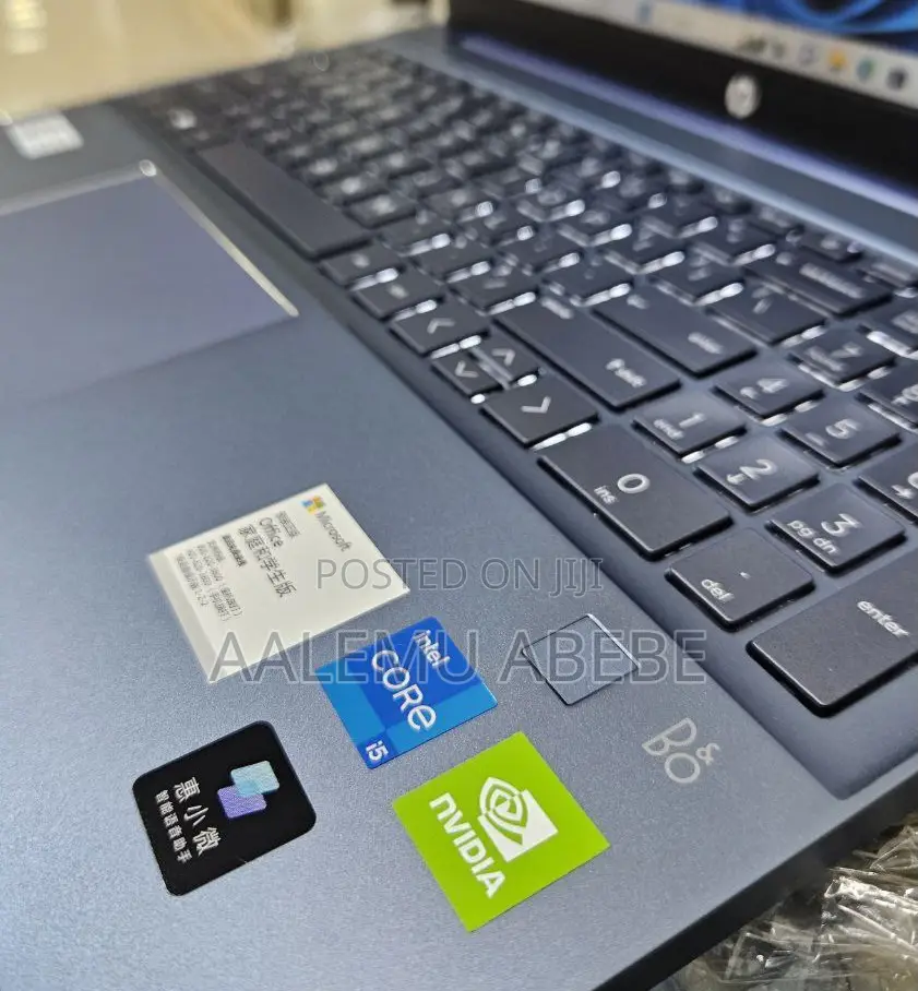 New Laptop HP Pavilion 15 2GB Intel Core I5 SSD 512GB