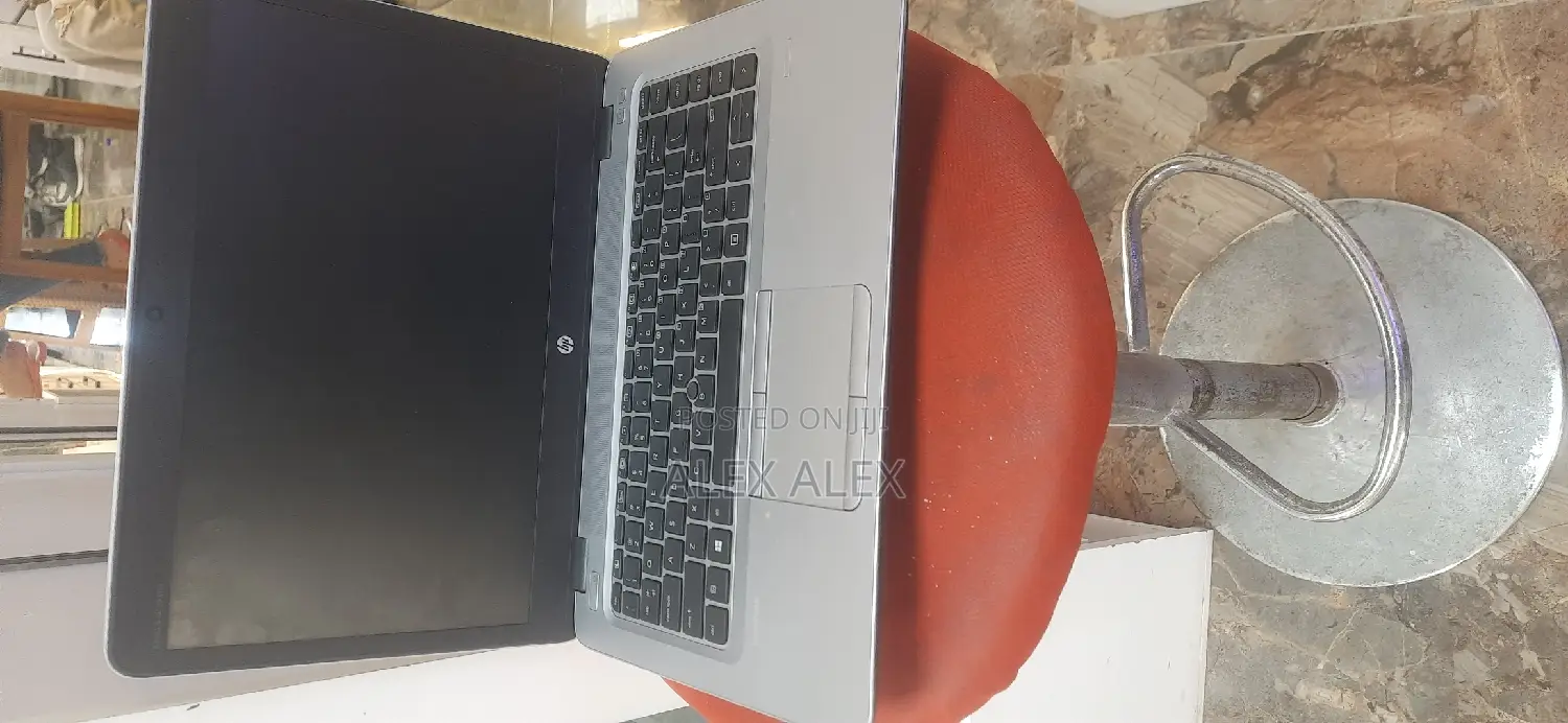 New Laptop HP EliteBook 840 8GB Intel Core I7 HDD+SSD 1T