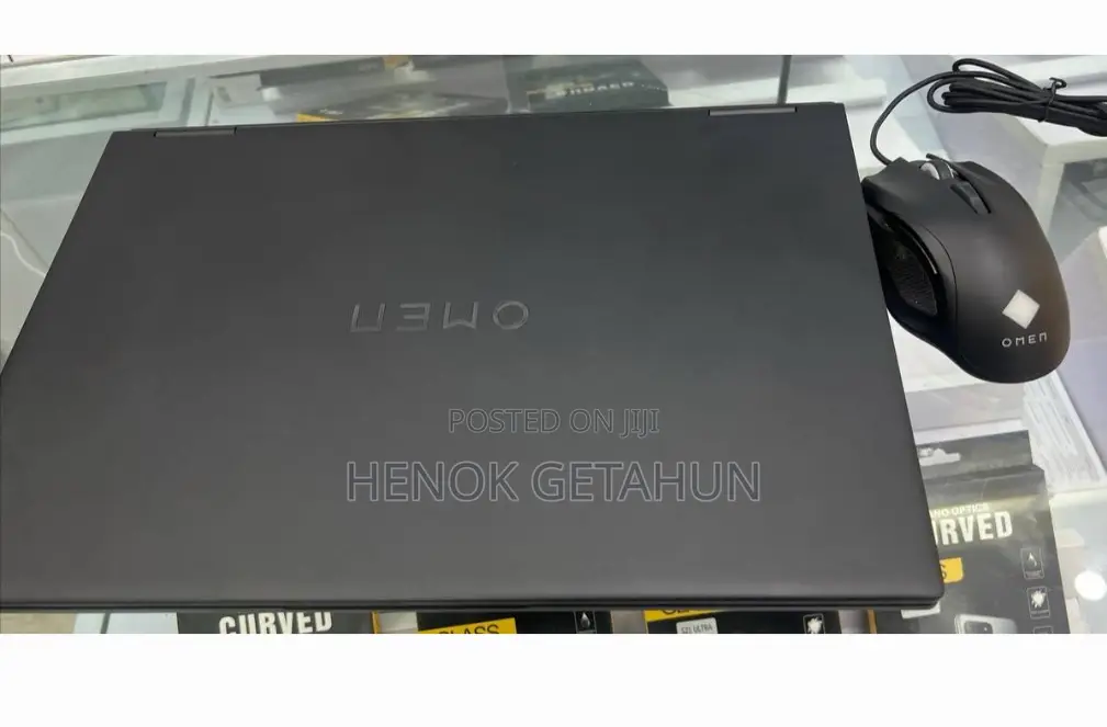 New Laptop HP Omen 15 16GB Intel Core I9 SSD 1T