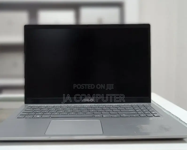 New Laptop Asus VivoBook 15 X505BA 8GB Intel Core I5 SSD 512GB