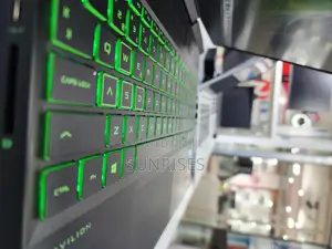 New Laptop HP Pavilion Power 15 8GB Intel Core I5 SSD 512GB