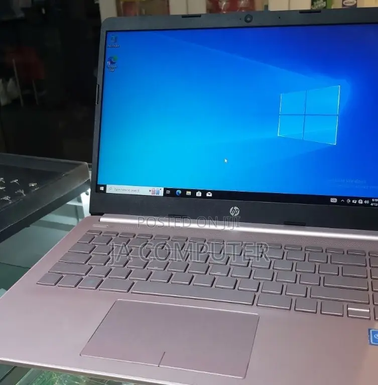 New Laptop HP Stream Notebook 4GB Intel Celeron SSD 72GB