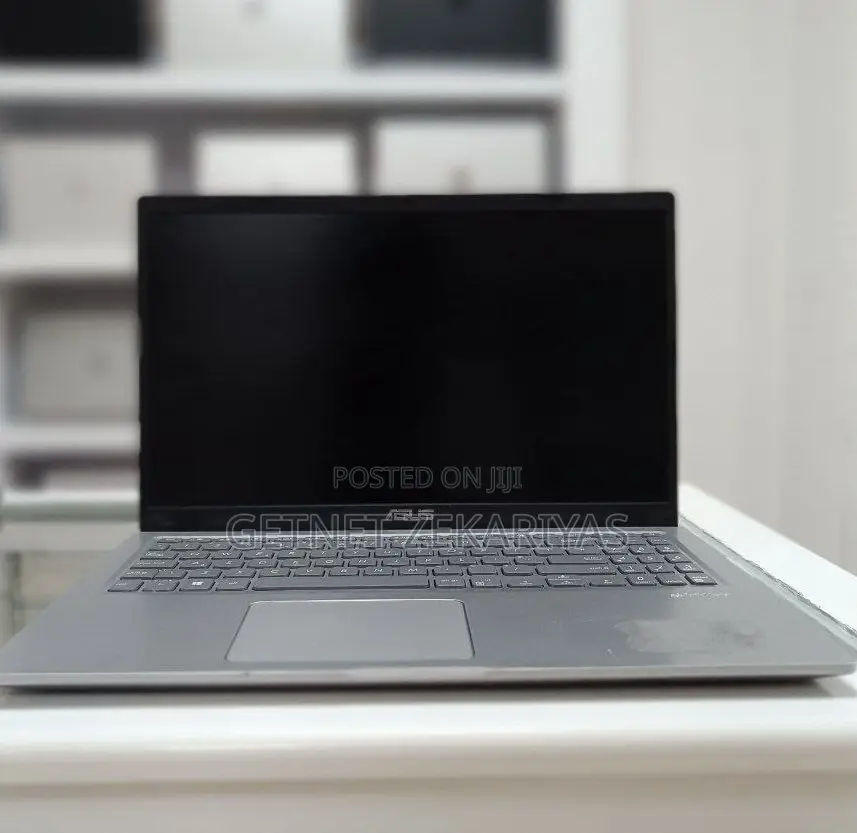 New Laptop Asus VivoBook 15 X510UQ 8GB Intel Core I5 SSD 512GB