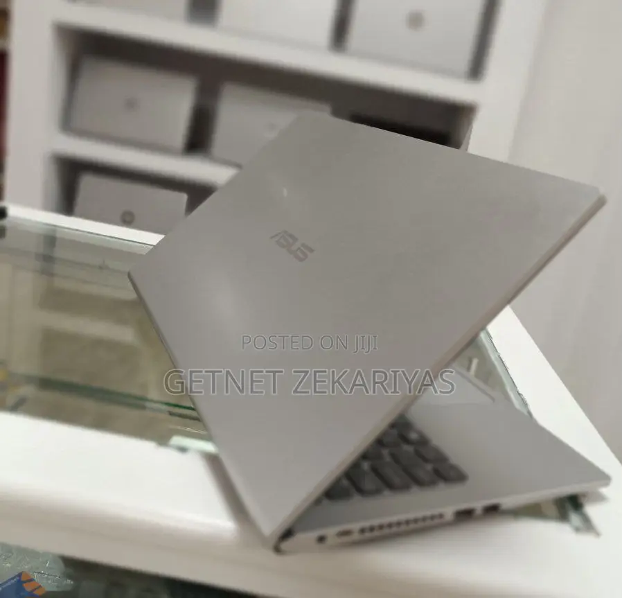 New Laptop Asus VivoBook 15 X510UQ 8GB Intel Core I5 SSD 512GB