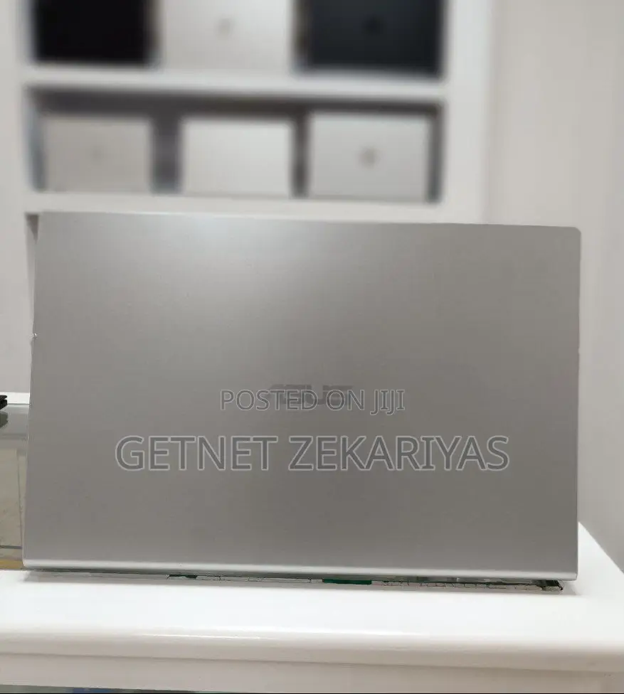 New Laptop Asus VivoBook 15 X510UQ 8GB Intel Core I5 SSD 512GB