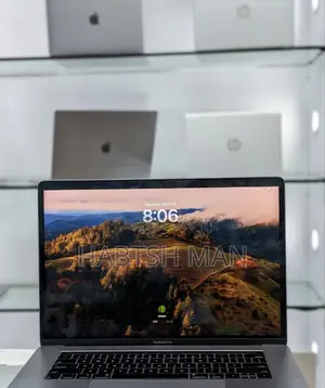 Photo - New Laptop Apple MacBook Pro 2018 32GB Intel Core I9 SSD 1T