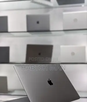 New Laptop Apple MacBook Pro 2018 32GB Intel Core I9 SSD 1T