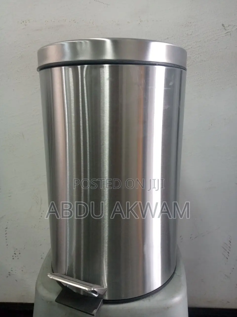 Dust Bin Stainless Steel