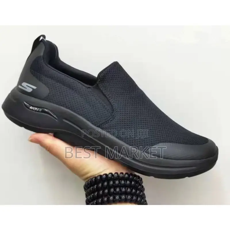 Sketchers (Arc Fit)