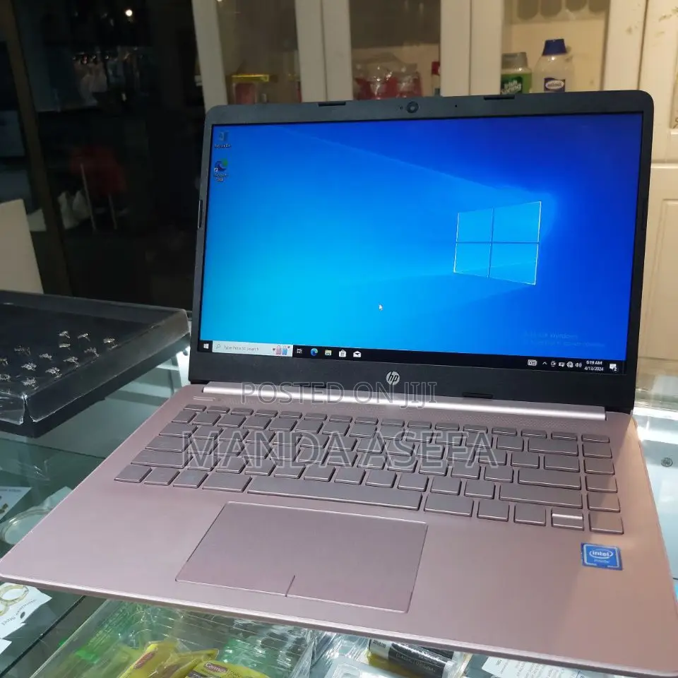 New Laptop HP Stream Notebook 4GB Intel Pentium SSD 60GB