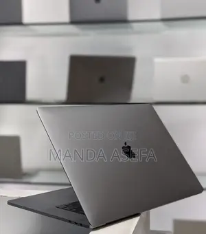 Photo - New Laptop Apple MacBook Pro 2018 32GB Intel Core I9 SSD 1T