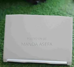 New Laptop MSI 8GB Intel Core I5 SSD 512GB