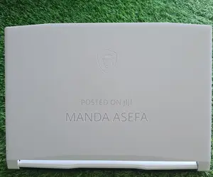 New Laptop MSI 8GB Intel Core I5 SSD 512GB