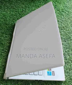 New Laptop MSI 8GB Intel Core I5 SSD 512GB