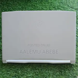 New Laptop MSI GP75 Leopard 16GB Intel Core I5 SSD 512GB