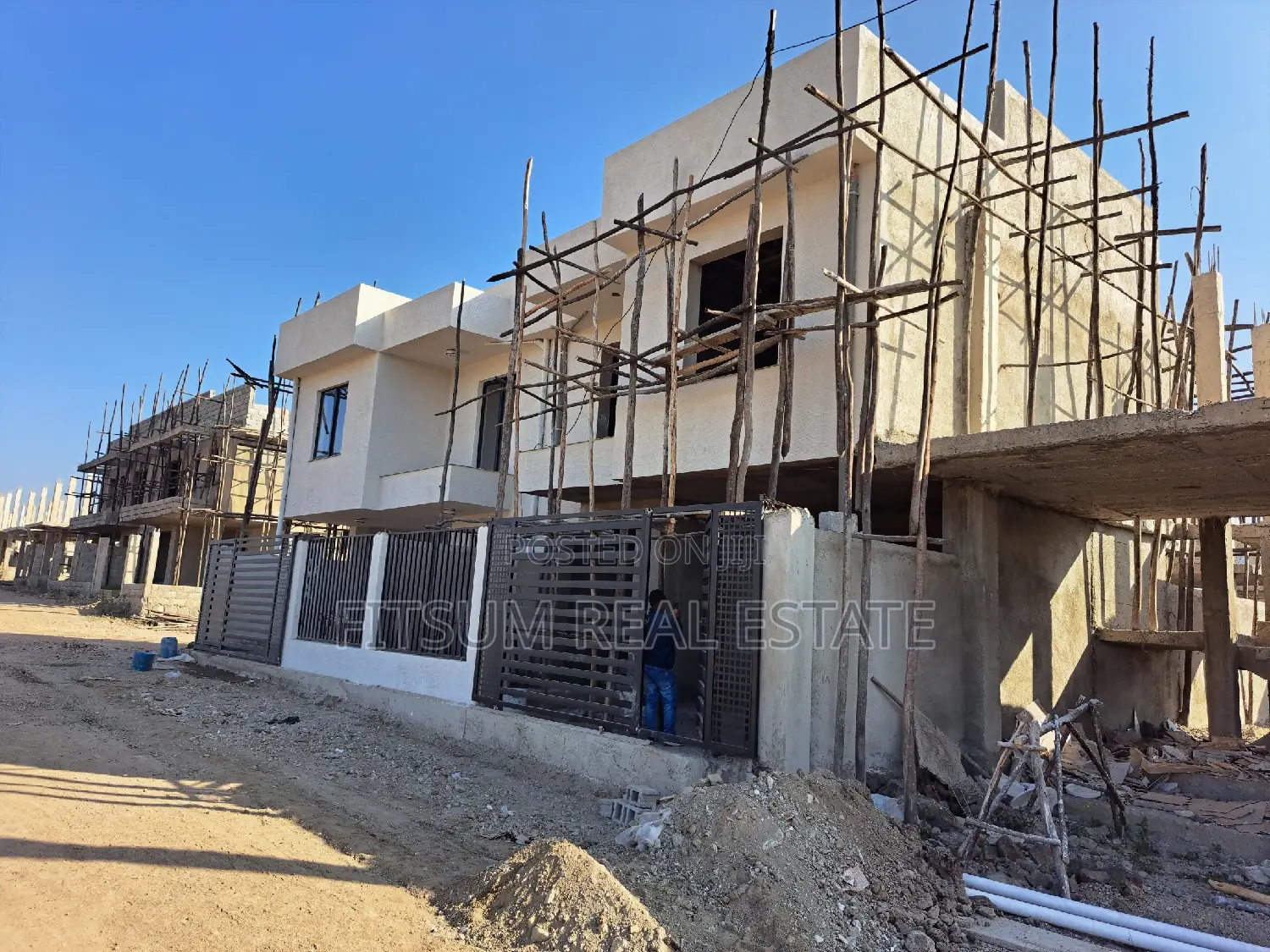 3bdrm House in House For Sale In, Nifas Silk-Lafto for sale