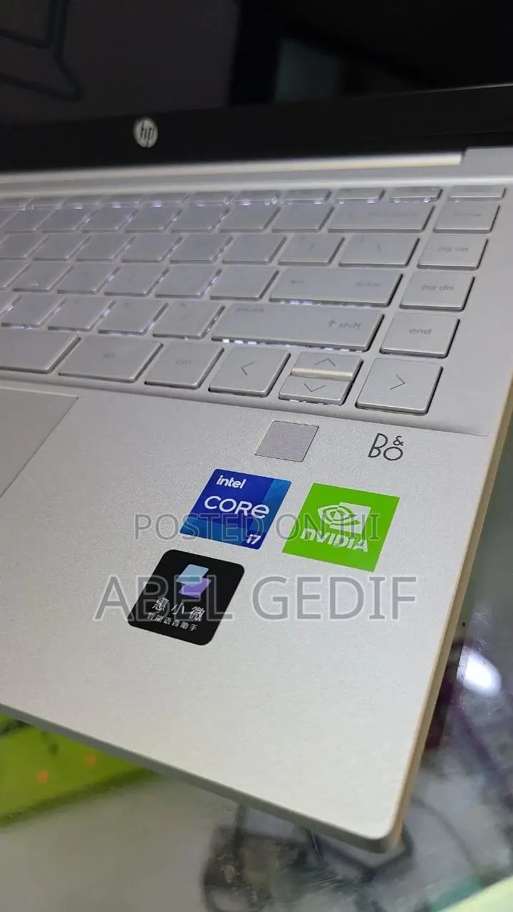 New Laptop HP Pavilion 11 16GB Intel Core I7 SSD 512GB