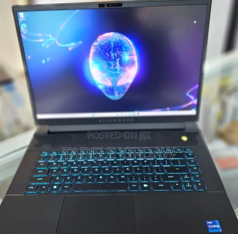 New Laptop Alienware Area-51m 16GB Intel Core I7 SSD 1T