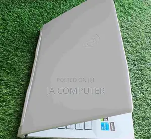 New Laptop MSI GP75 Leopard 8GB Intel Core I5 SSD 512GB