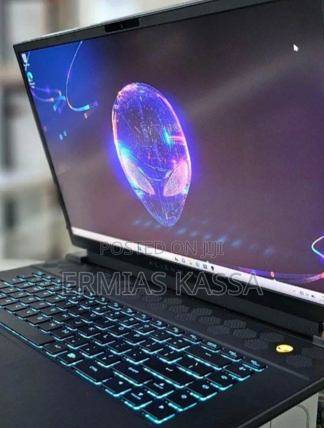 New Laptop Alienware M17x R2 16GB Intel Core I7 SSD 1T