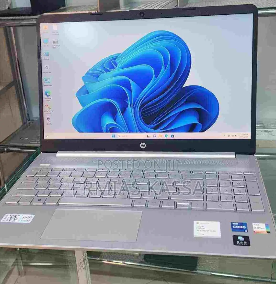 New Laptop HP Stream Notebook 16GB Intel Core I7 SSD 1T