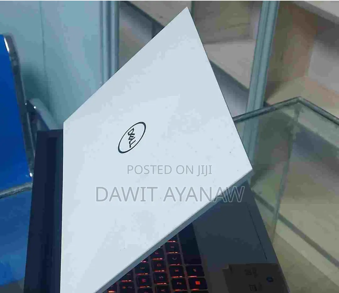 New Laptop Dell G15 5511 16GB AMD Ryzen 7 SSD 512GB