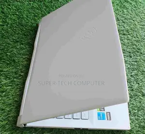 New Laptop MSI EX625 8GB Intel Core I5 SSD 512GB